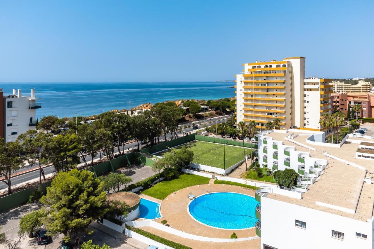 Charming Apartment W/ Pool & Balcony In Portimao By Lovelystay Εξωτερικό φωτογραφία