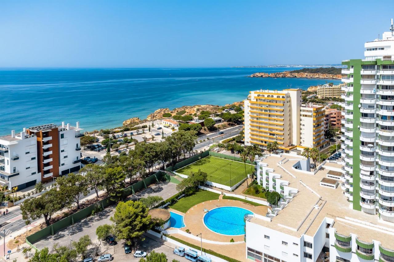 Charming Apartment W/ Pool & Balcony In Portimao By Lovelystay Εξωτερικό φωτογραφία