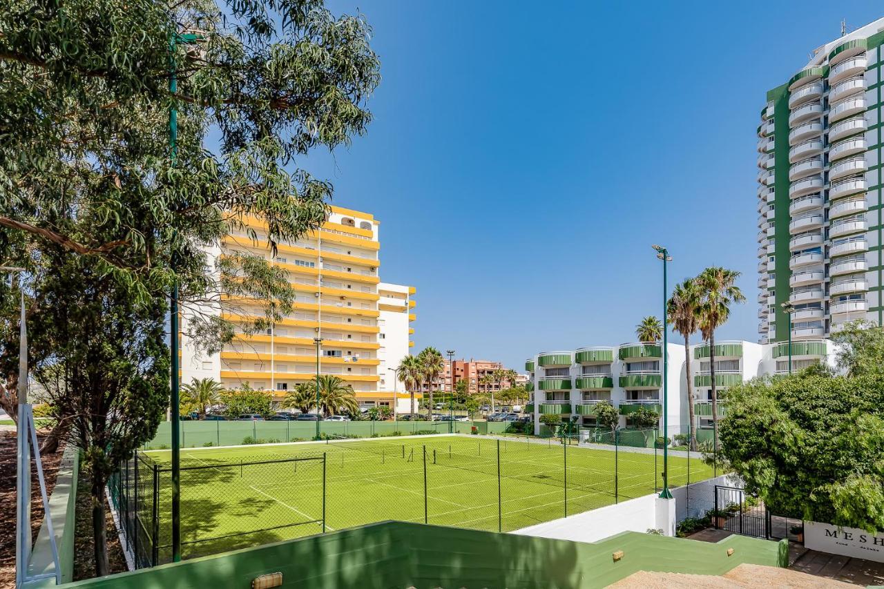 Charming Apartment W/ Pool & Balcony In Portimao By Lovelystay Εξωτερικό φωτογραφία